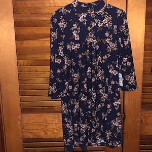 AS U WISH. Size large. Navy with floral pattern